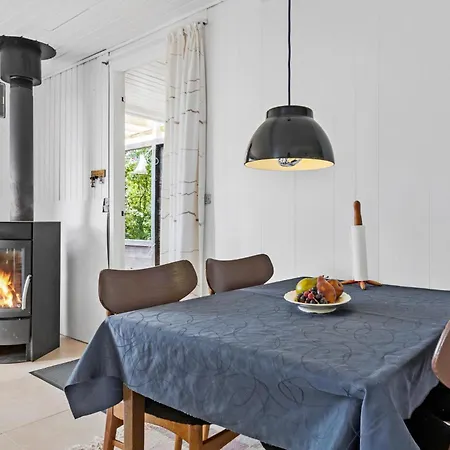 Gorgeous In With Wifi Сasa de vacaciones Rødekro