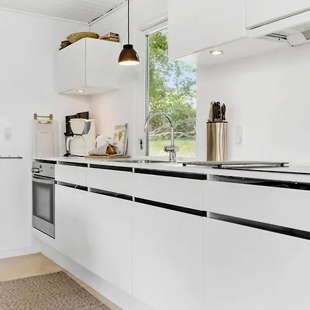 Stunning In With Kitchen Feriehus